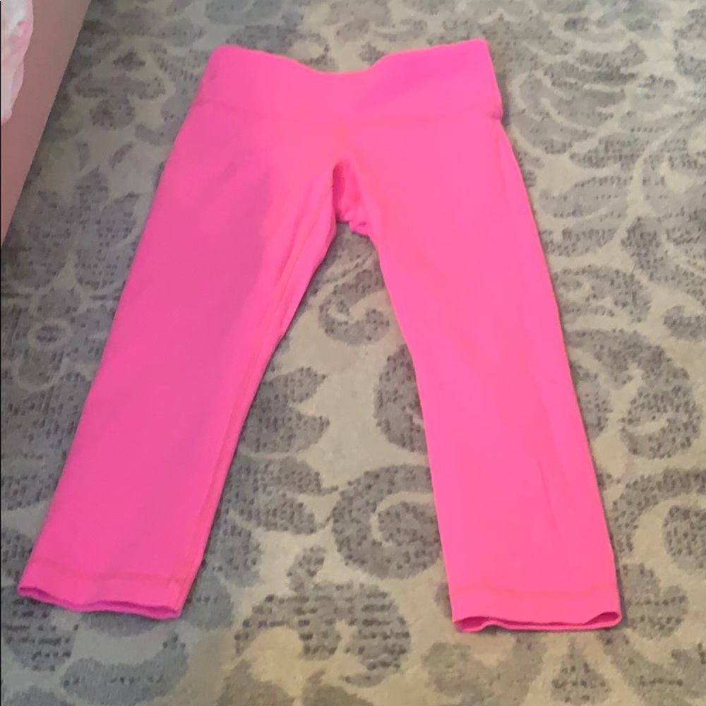 SOLD! Lululemon capris